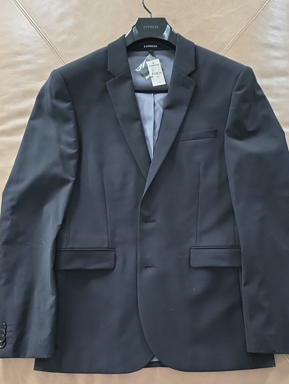 Express Men’s Black Notch Lapel Two-Button Blazer 38R